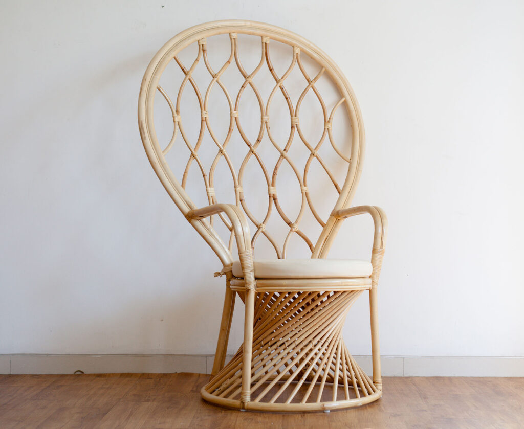 Kursi rotan minimalis yang kuat dan tahan lama